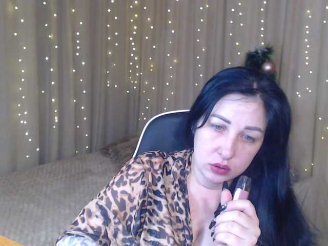 JillStevens's BongaCams show and profile