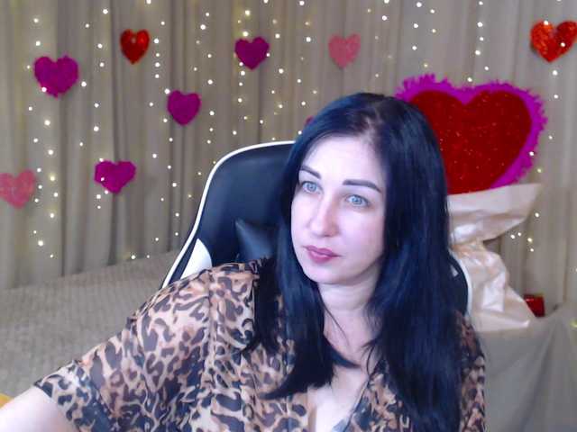 JillStevens's BongaCams show and profile