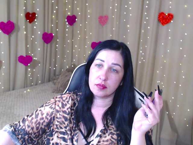 JillStevens's BongaCams show and profile