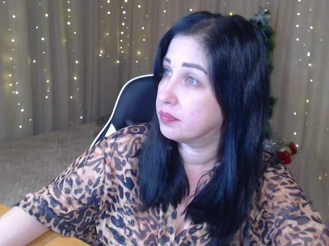 JillStevens's BongaCams show and profile