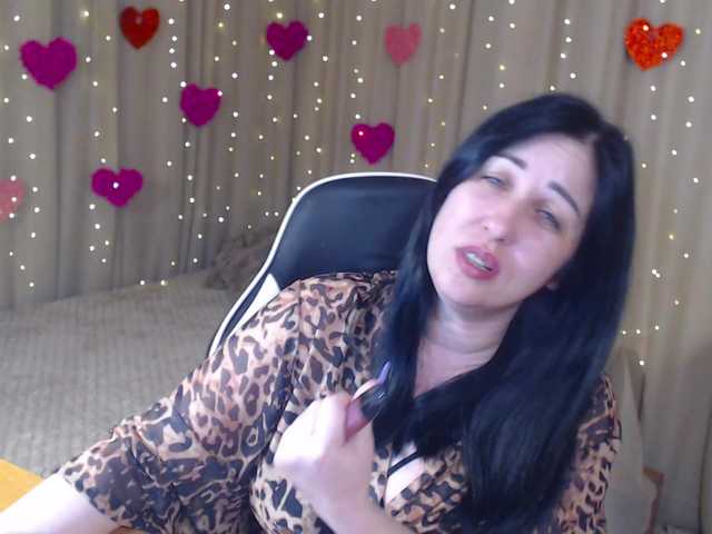 JillStevens's BongaCams show and profile