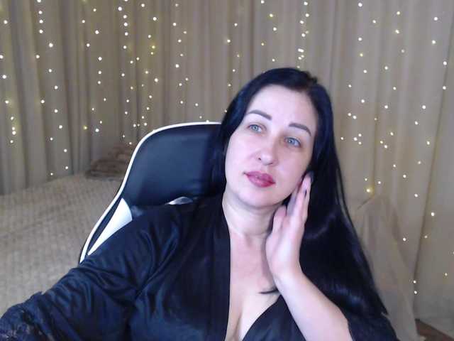 JillStevens's BongaCams show and profile