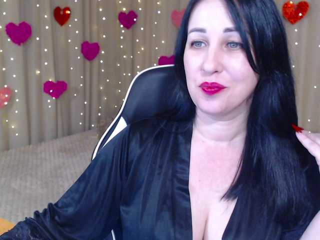 JillStevens's BongaCams show and profile