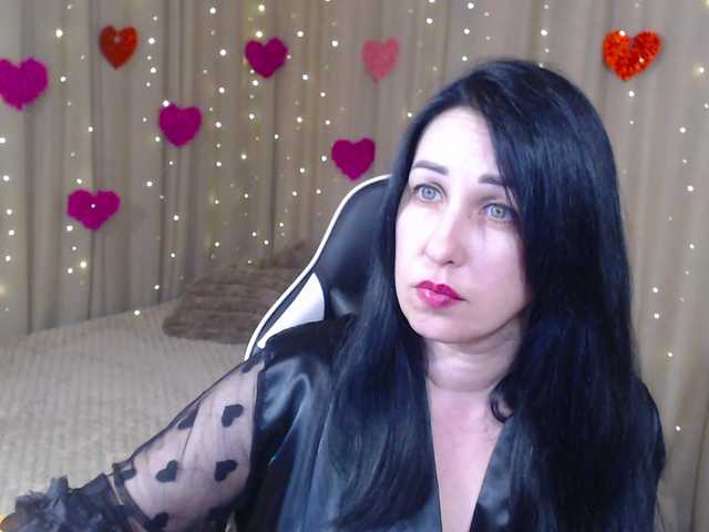 JillStevens's BongaCams show and profile