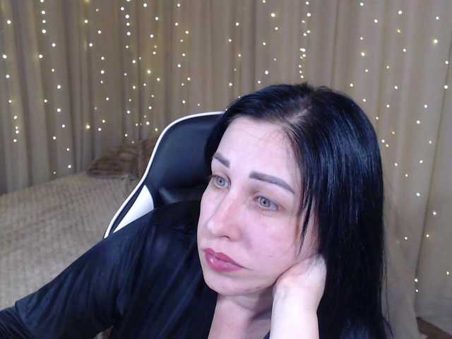 JillStevens's BongaCams show and profile