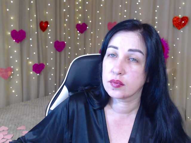 JillStevens's BongaCams show and profile