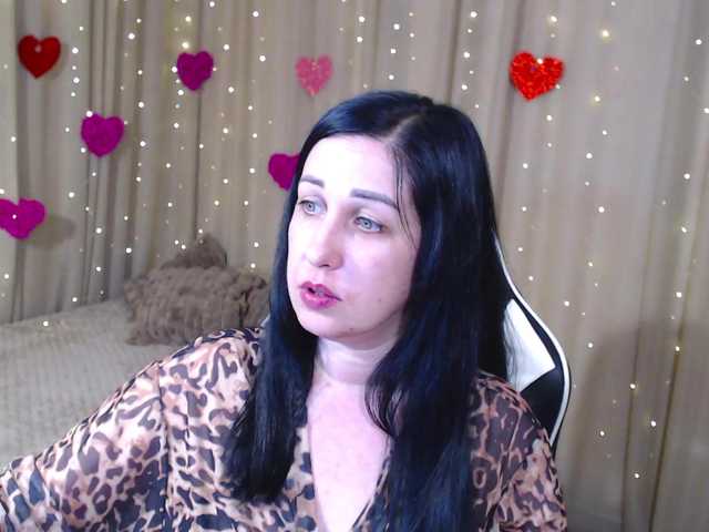 JillStevens's BongaCams show and profile