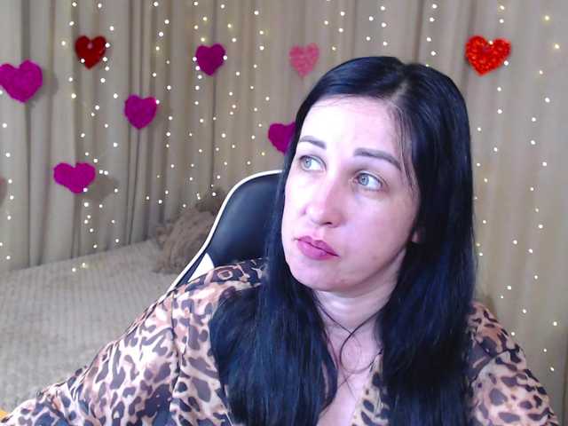 JillStevens's BongaCams show and profile