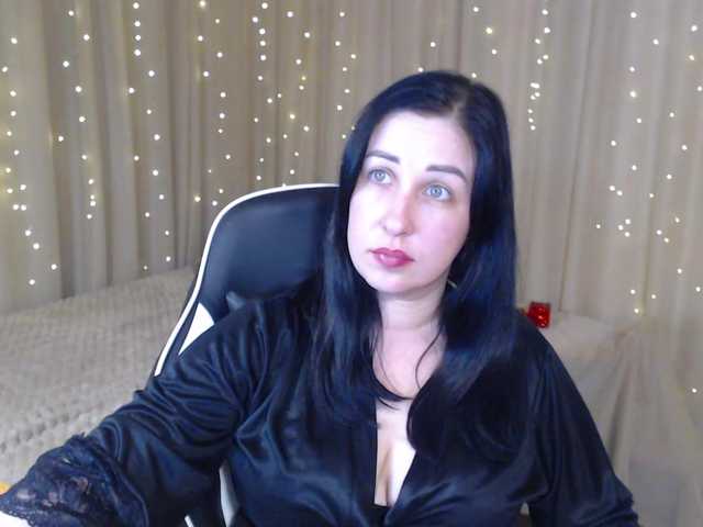JillStevens's BongaCams show and profile