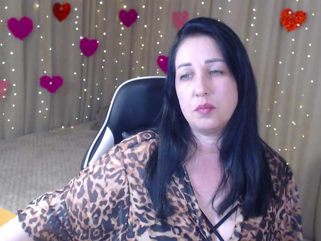 JillStevens's BongaCams show and profile