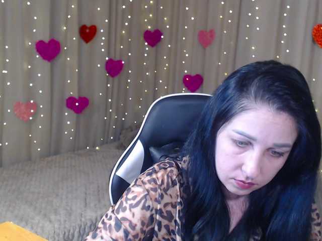 JillStevens's BongaCams show and profile