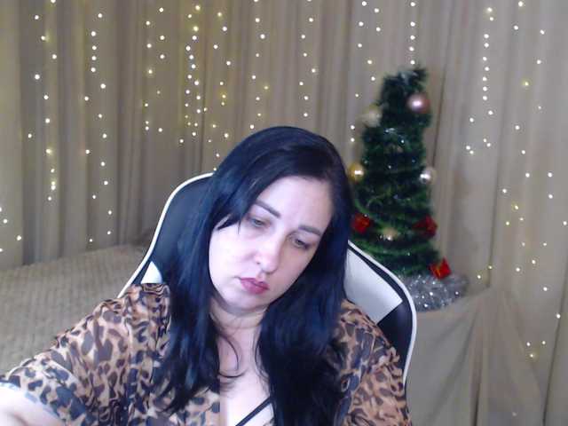 JillStevens's BongaCams show and profile