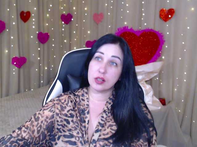 JillStevens's BongaCams show and profile