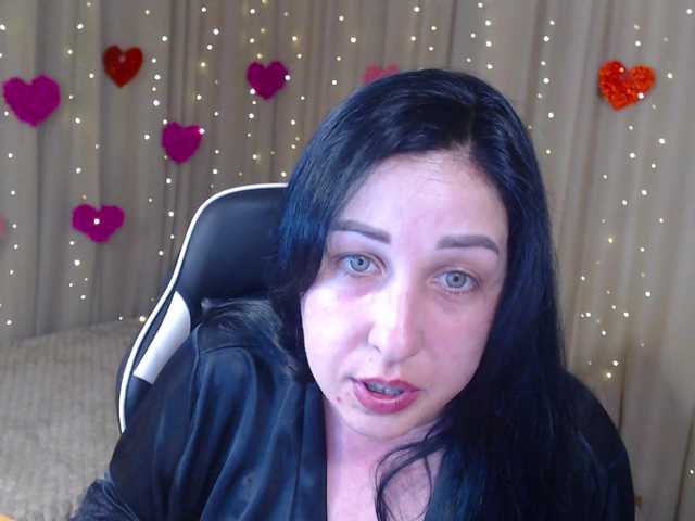 JillStevens's BongaCams show and profile