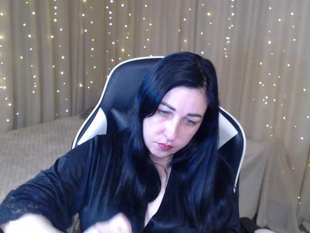 JillStevens's BongaCams show and profile