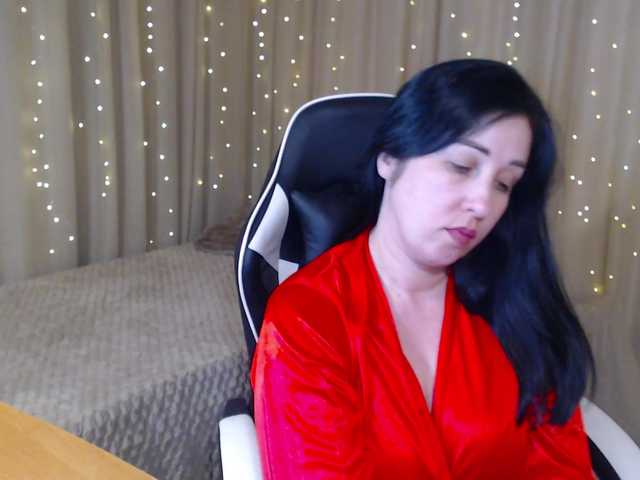 JillStevens's BongaCams show and profile