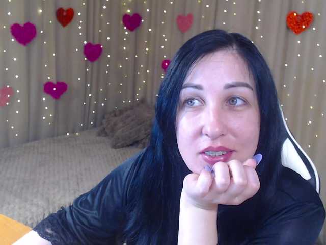 JillStevens's BongaCams show and profile