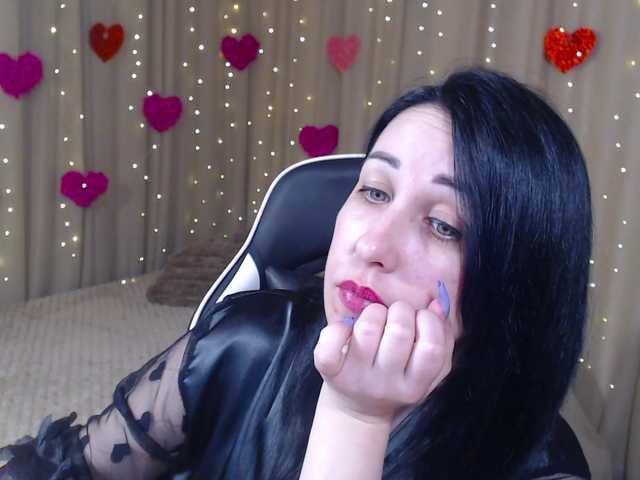 JillStevens's BongaCams show and profile