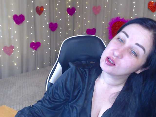 JillStevens's BongaCams show and profile