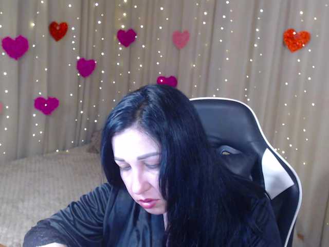 JillStevens's BongaCams show and profile