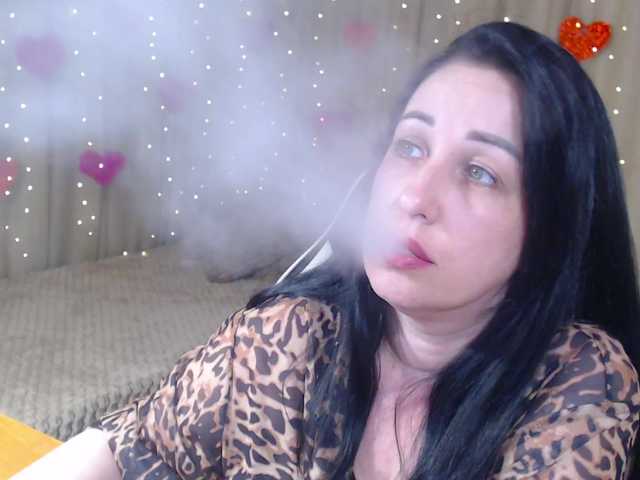 JillStevens's BongaCams show and profile