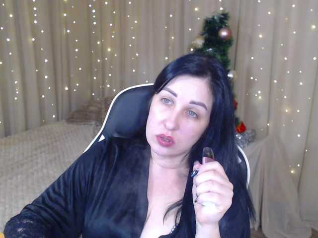 JillStevens's BongaCams show and profile