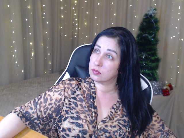 JillStevens's BongaCams show and profile