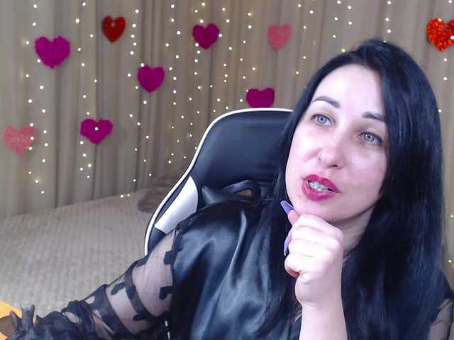 JillStevens's BongaCams show and profile