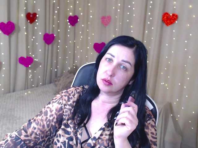 JillStevens's BongaCams show and profile