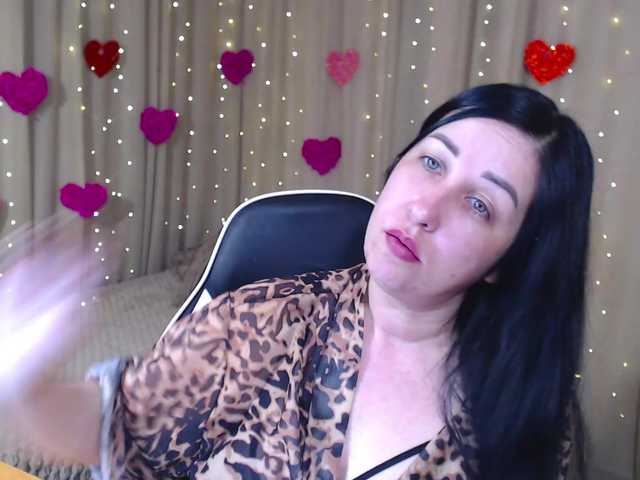 JillStevens's BongaCams show and profile