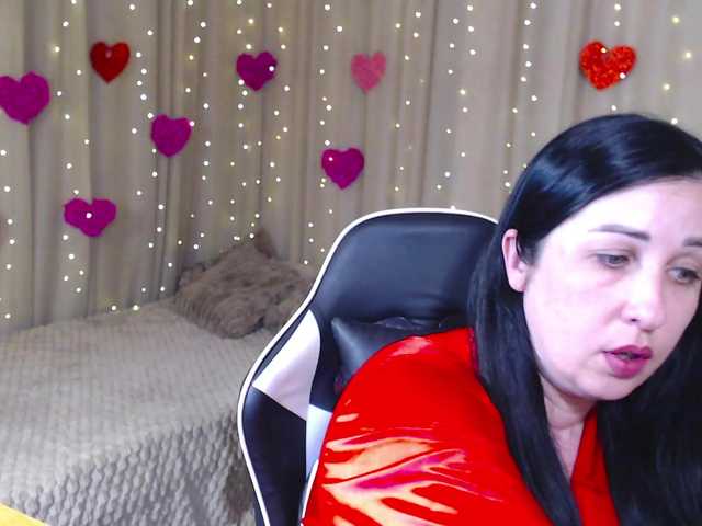 JillStevens's BongaCams show and profile