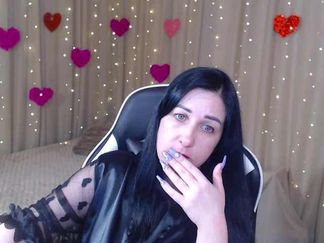 JillStevens's BongaCams show and profile