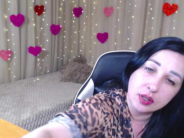 JillStevens's BongaCams show and profile