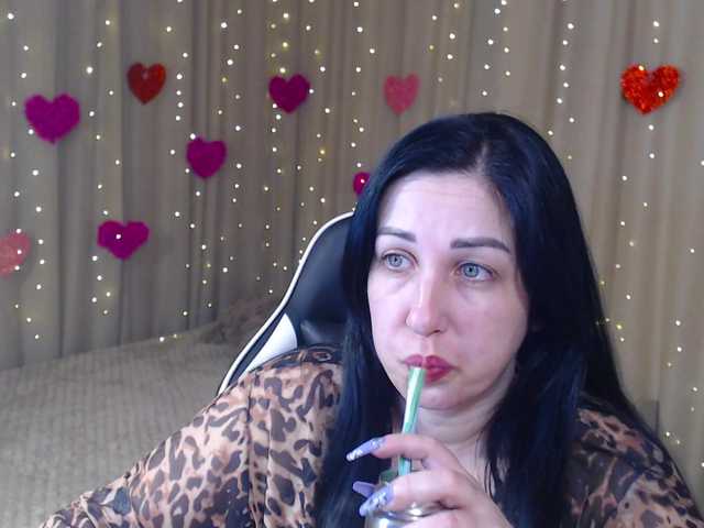 JillStevens's BongaCams show and profile