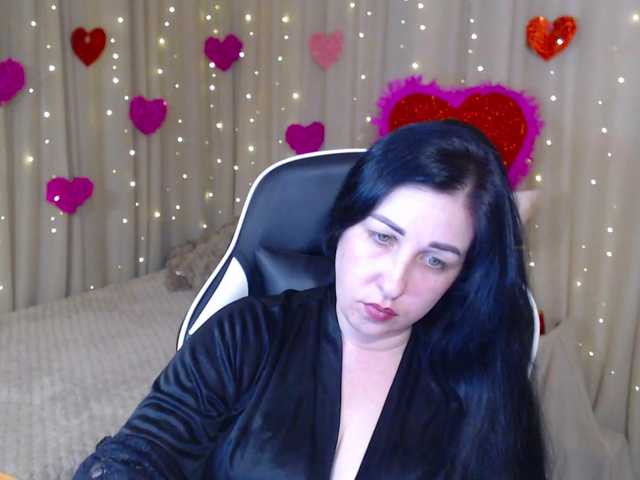 JillStevens's BongaCams show and profile