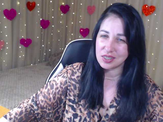 JillStevens's BongaCams show and profile