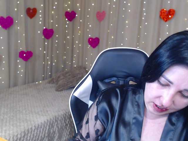 JillStevens's BongaCams show and profile