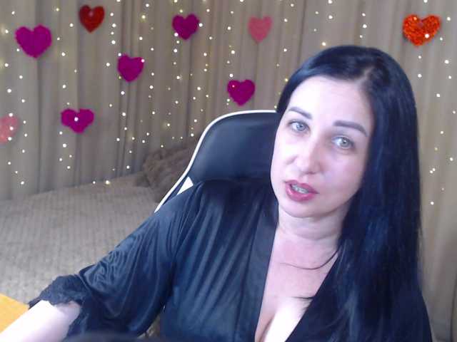 JillStevens's BongaCams show and profile