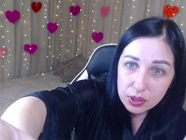 JillStevens's BongaCams show and profile