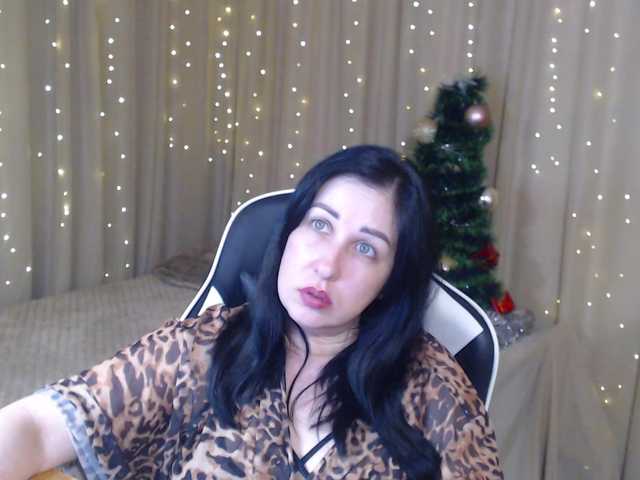 JillStevens's BongaCams show and profile