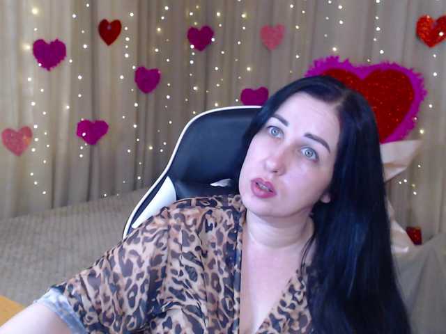 JillStevens's BongaCams show and profile