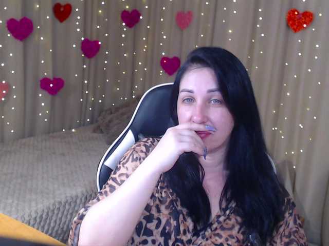 JillStevens's BongaCams show and profile