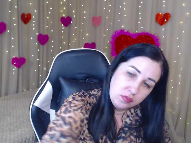 JillStevens's BongaCams show and profile