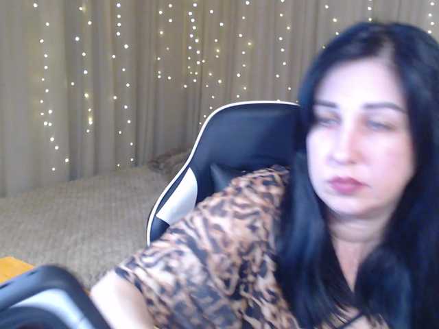 JillStevens's BongaCams show and profile