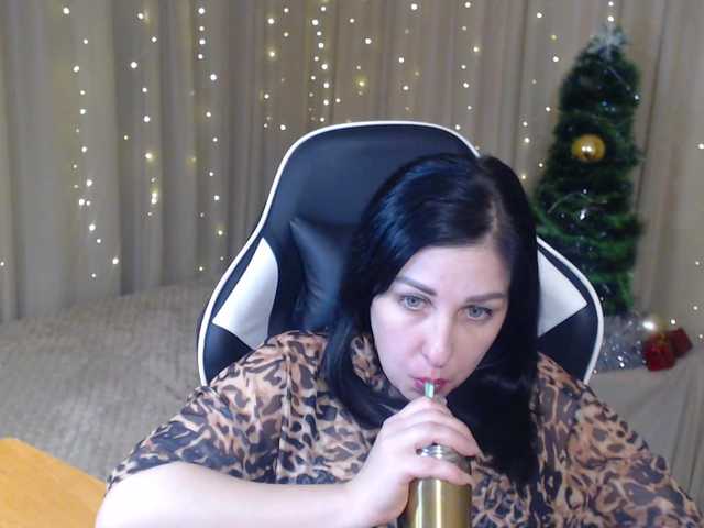 JillStevens's BongaCams show and profile