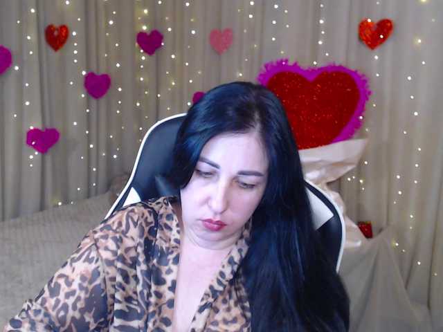 JillStevens's BongaCams show and profile