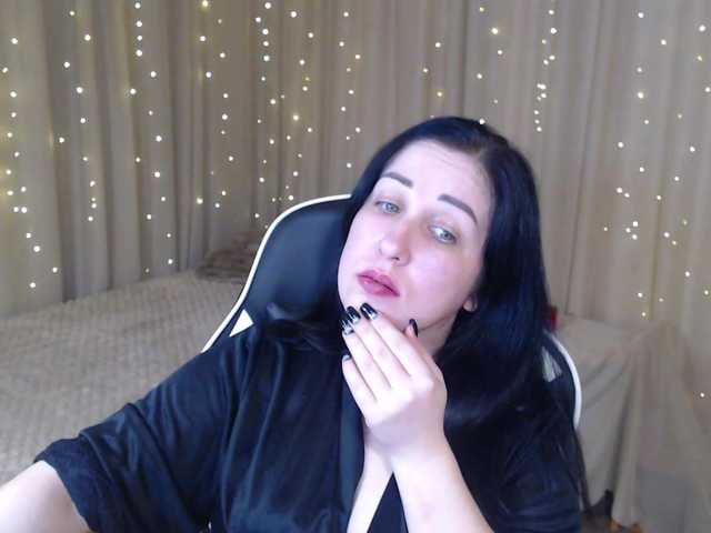 JillStevens's BongaCams show and profile