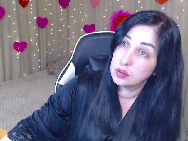 JillStevens's BongaCams show and profile