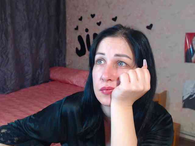 JillStevens Live Webcam on BongaCams