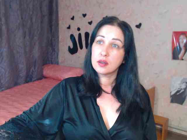 JillStevens Live Webcam on BongaCams